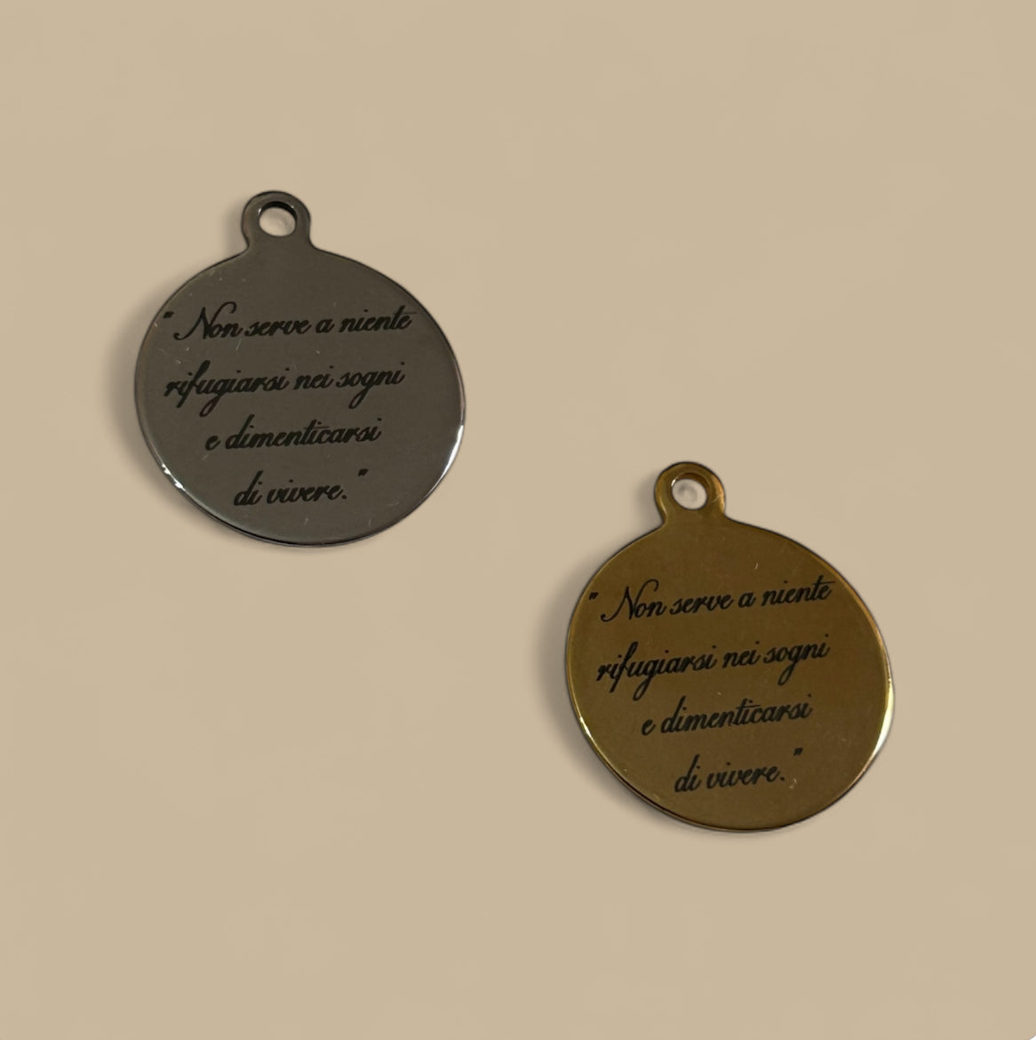 Non serve a niente rifugiarsi nei sogni e dimenticarsi di vivere.