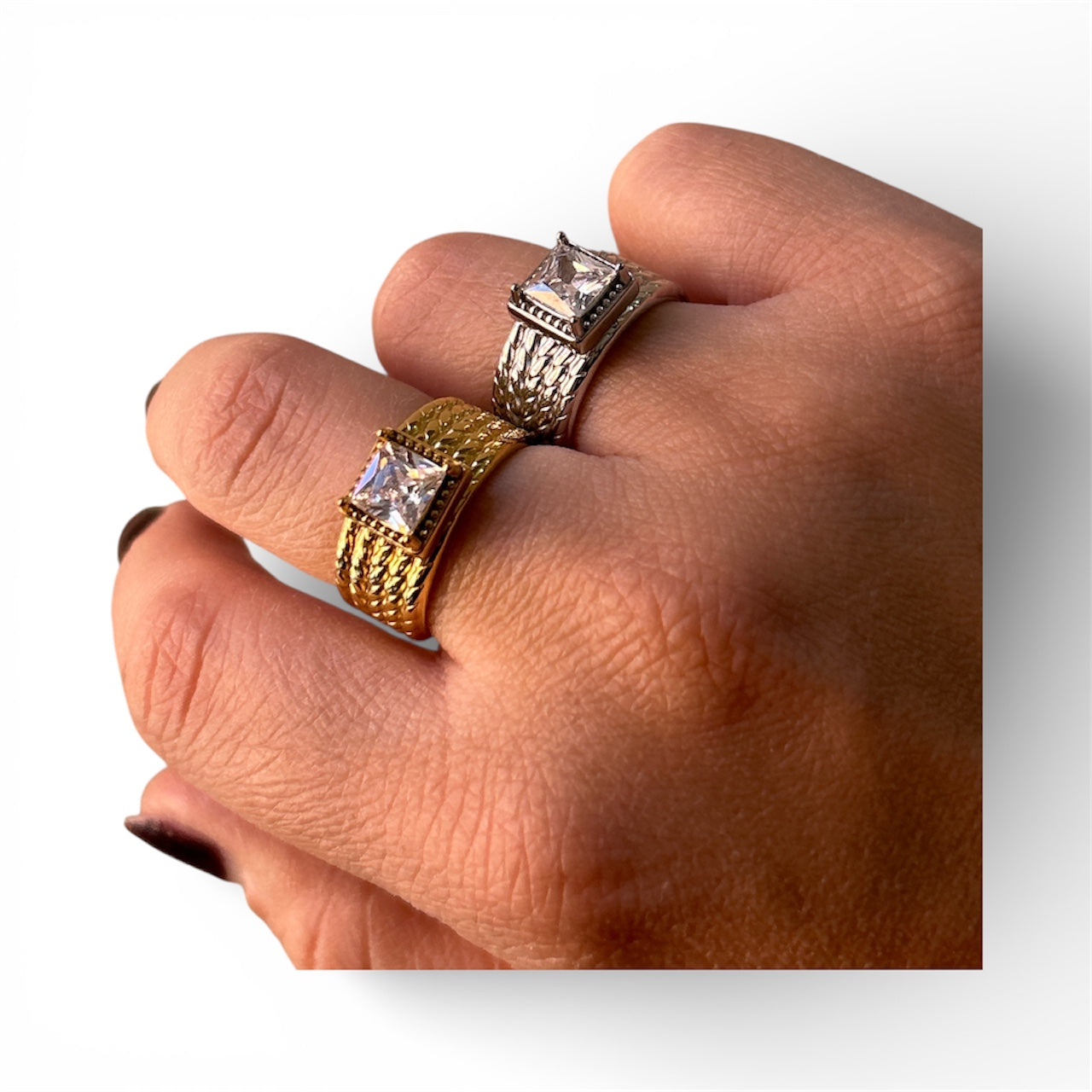 Anello Reina