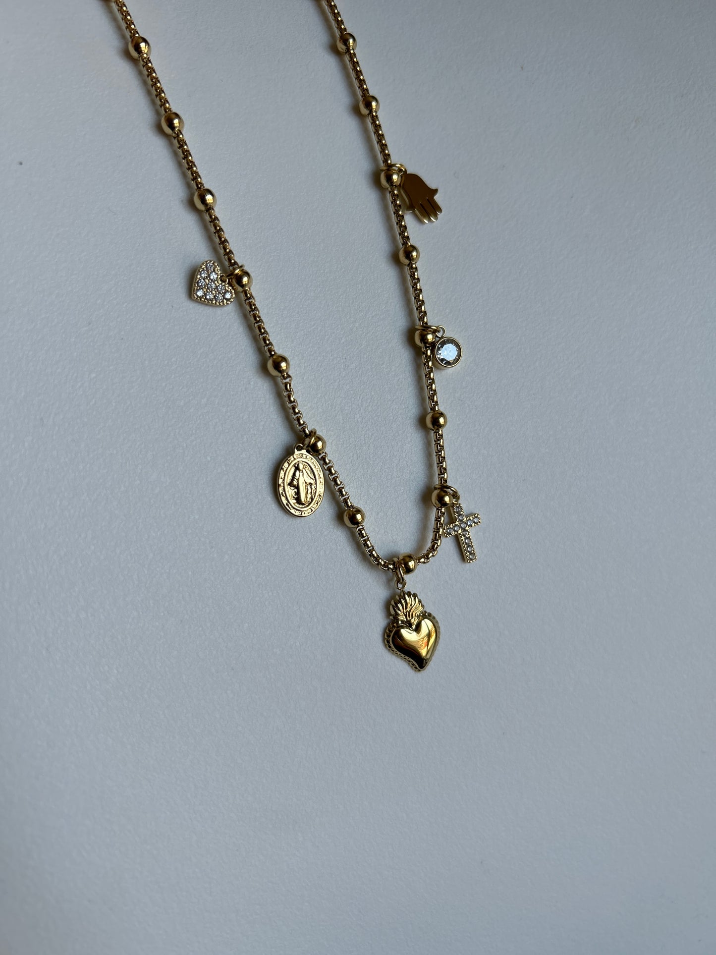 Collana charmi Sacra