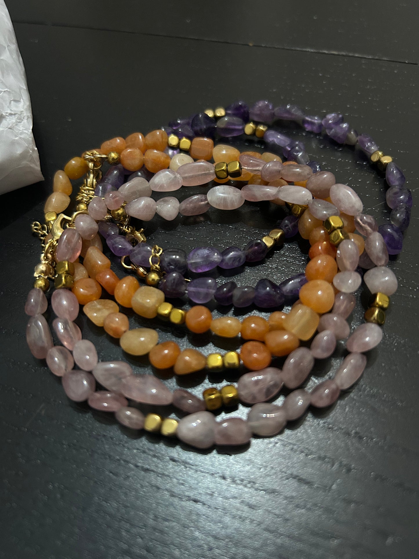 Collana Hura